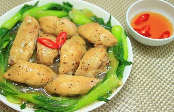 Hướng dẫn công thức làm gà hấp cải thìa vừa ngon vừa nhanh chóng